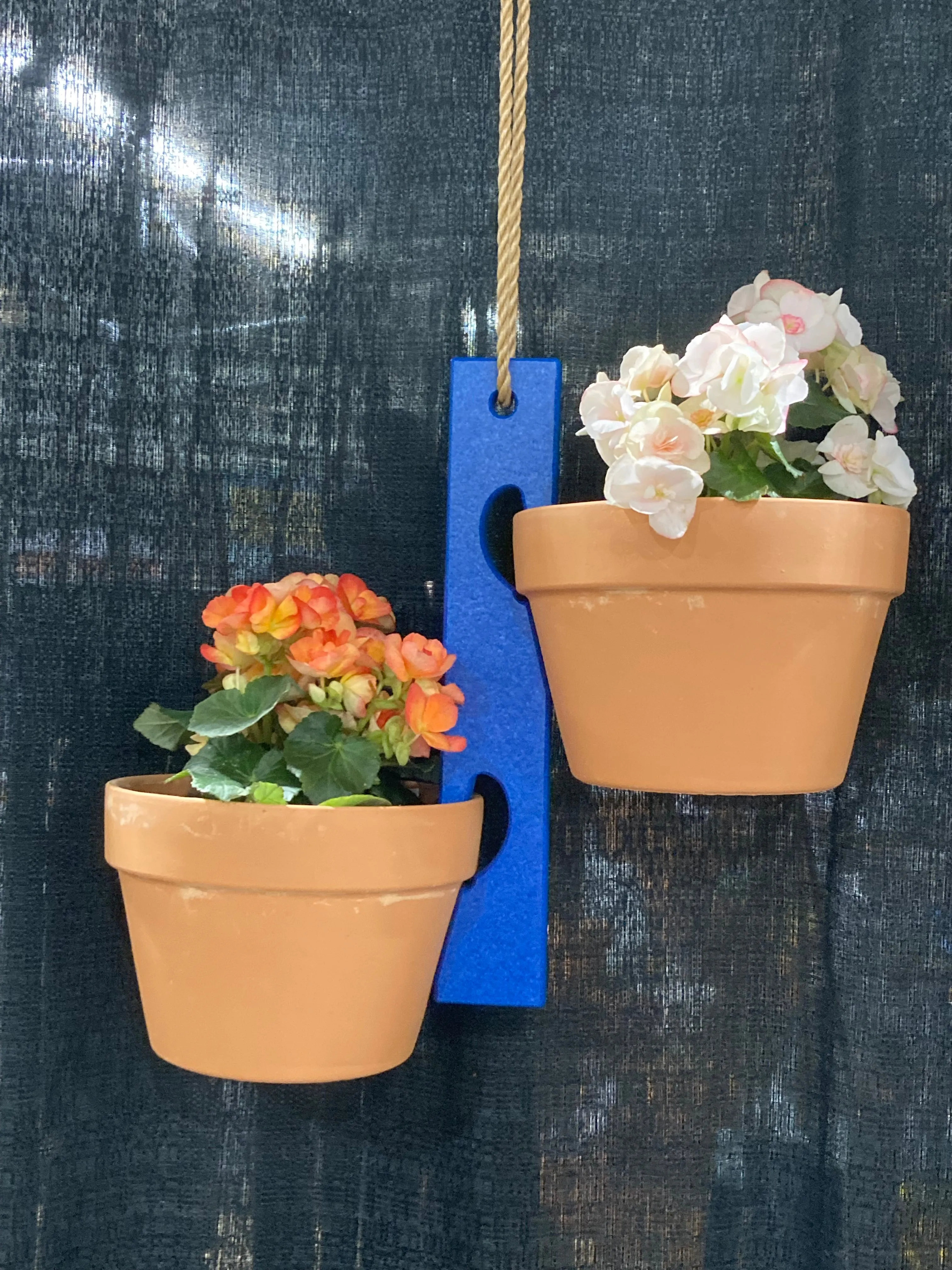 2 Pot “Polywood” Swing