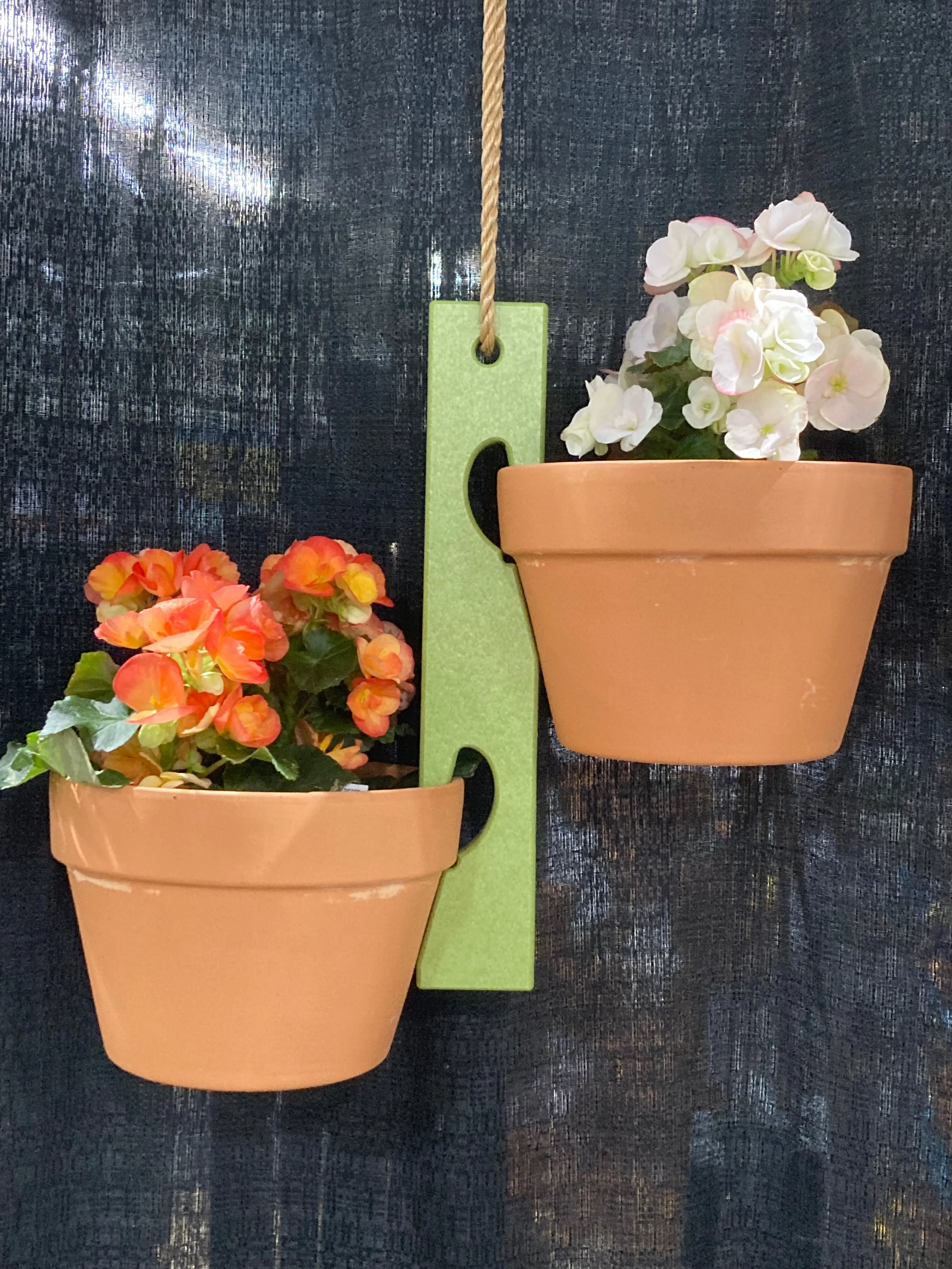 2 Pot “Polywood” Swing