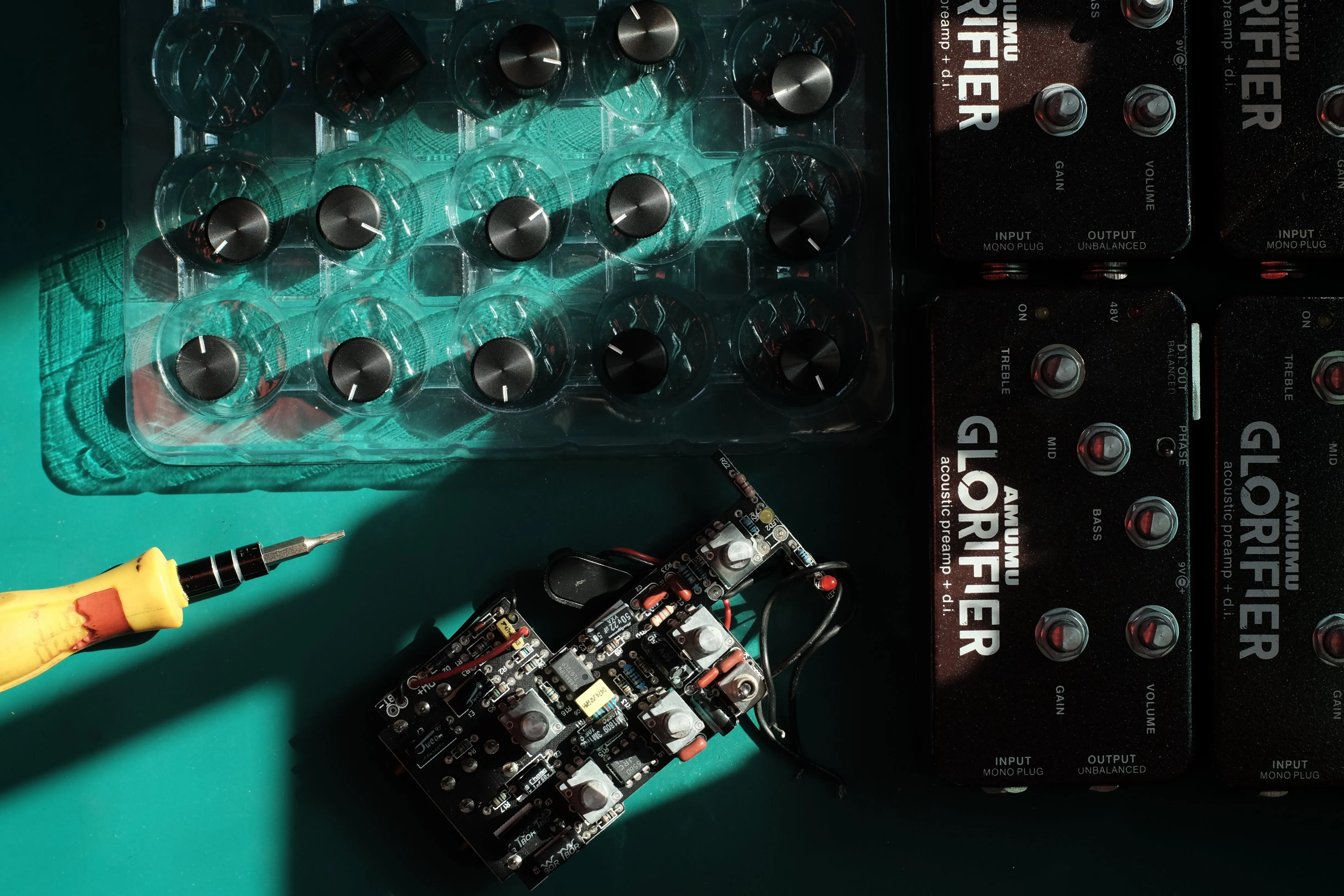 Amumu GLORIFIER™ Acoustic Preamp DI Direct Box