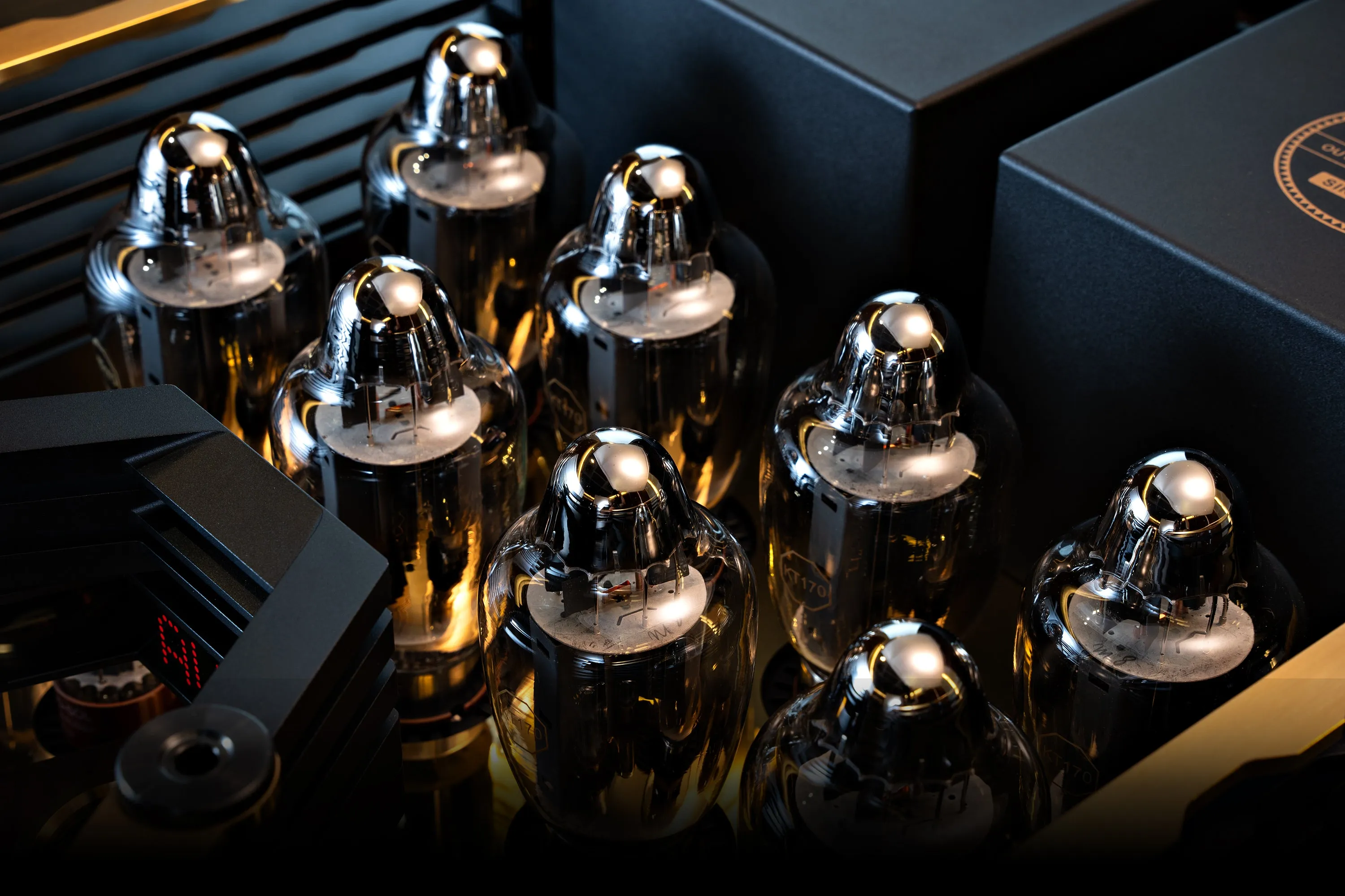 Cayin Pearl 30i the 30th Anniversary Tube Amplifier