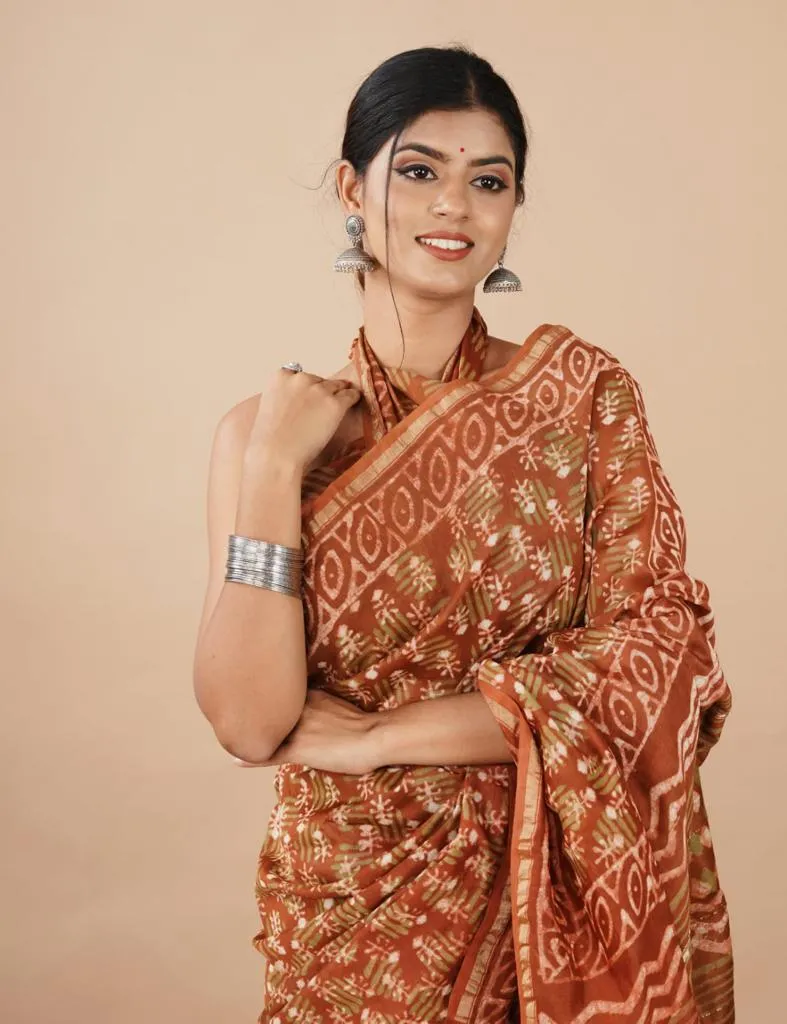 Chanderi Cotton Weaving Jari Patti & Digital Print Saree