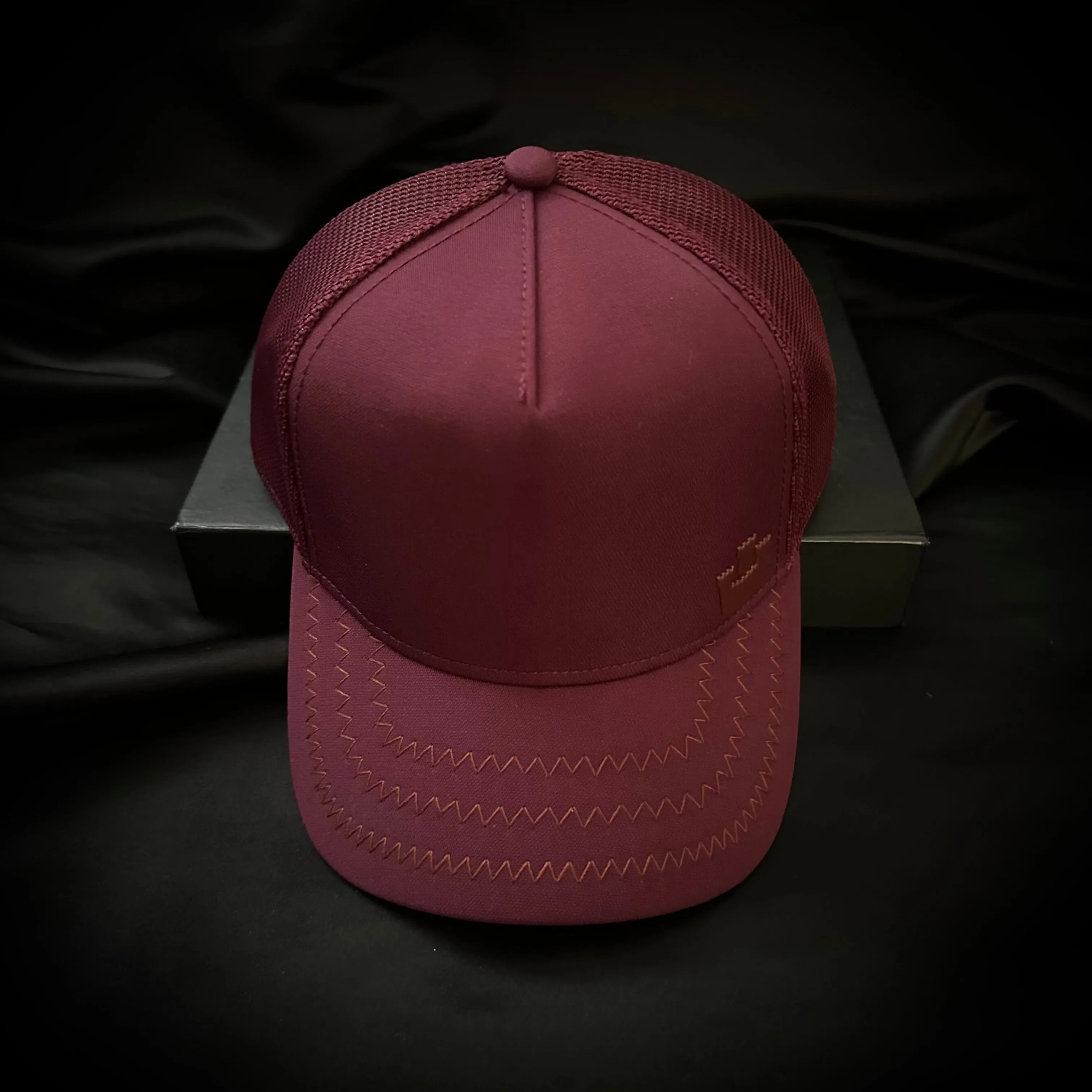 GATEWAY Maroon