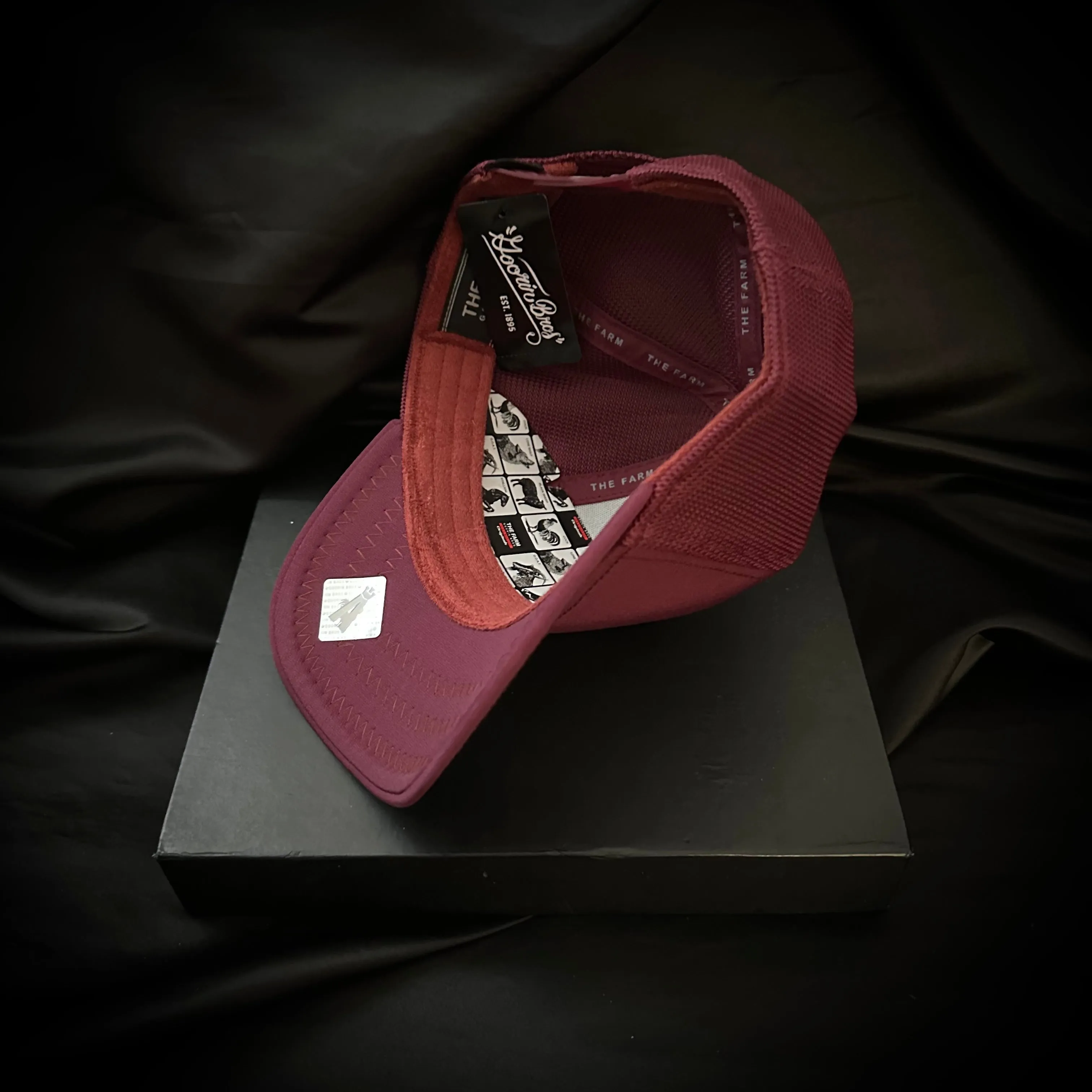 GATEWAY Maroon