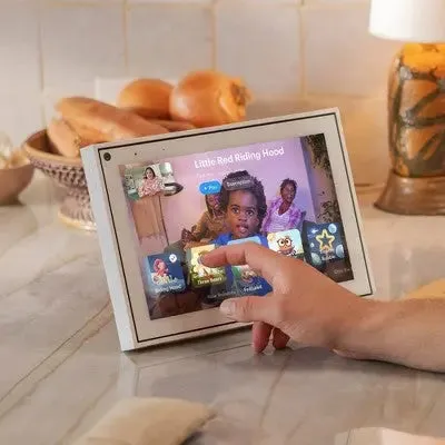 Meta Portal - Smart Video Calling 10" Display - White