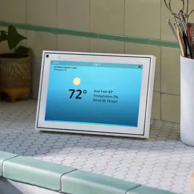 Meta Portal - Smart Video Calling 10" Display - White