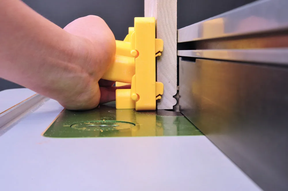 MicroJig GRR-RIP block smart pushblock